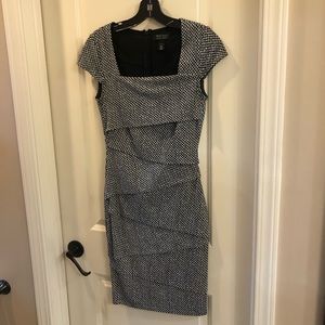 White House Black Market size 2 dress, white and black
